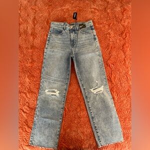 Express Women’s Straight Leg Ripped Jeans - Light Blue Wash